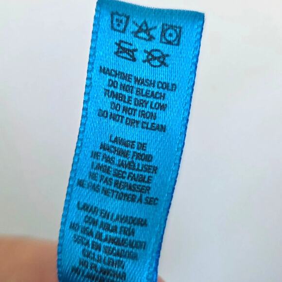 SKIMS Fits Everybody Essential Long Sleeve Scoop Neck Bodysuit in Mykonos Blue - Picture 8 of 10